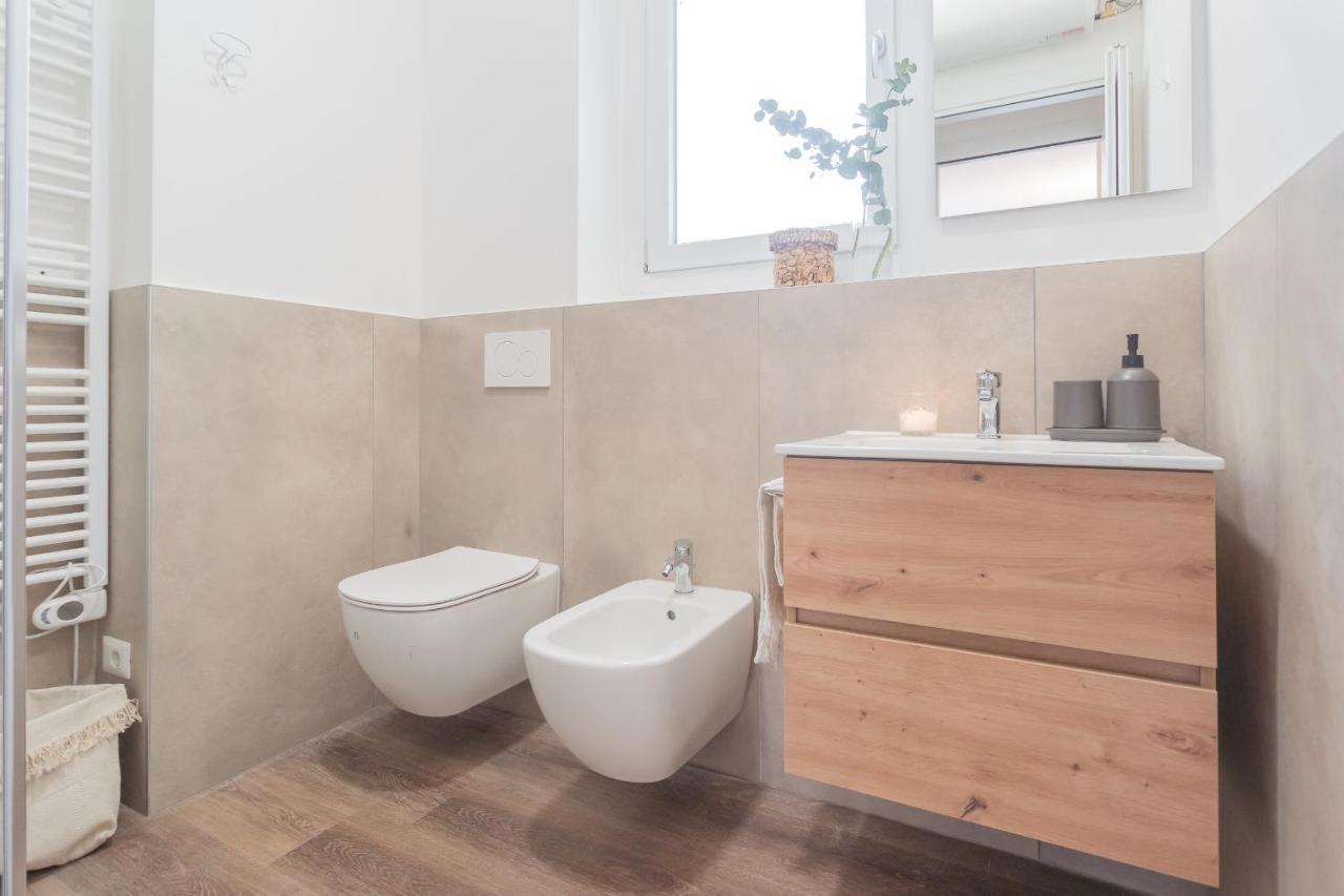 A Step From The Dome Apartment By Rent All Como Exterior foto